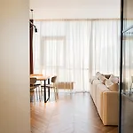 Apartment Center Premium